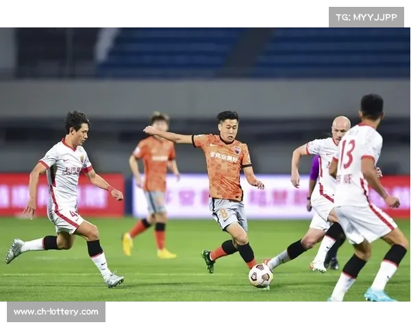 上海海港3-1击败深圳队，刘祝润、李申圆和奥斯卡破门